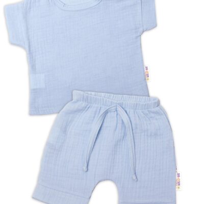 Baby Nellys 2-dielna mušelínová súpravička, tričko + kraťasky BOY, svetlo modrá