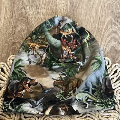 Bavlnená čiapočka Mamatti, Dino park - zelená s potiskem, veľ. 2-3 roky