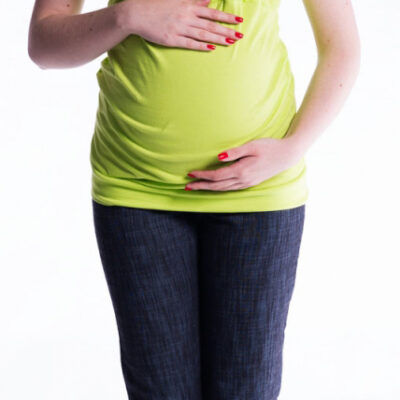 Be MaaMaa Tehotenské a dojčiace tričko s kapucňou, kr. rukáv - limetka