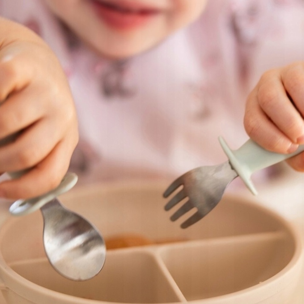 Detské príbory z nerezovej ocele - béžové – Obrázok 4