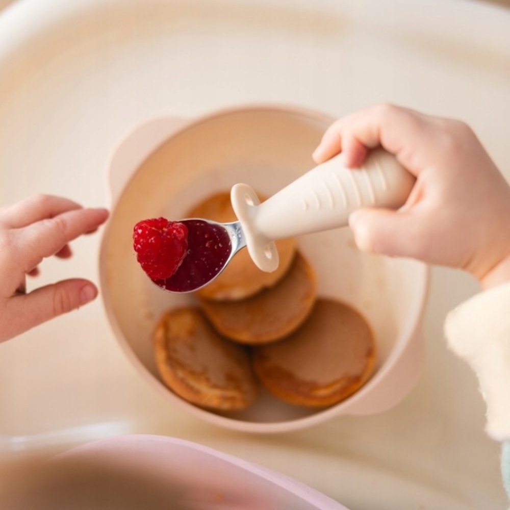 Detské príbory z nerezovej ocele - béžové – Obrázok 5