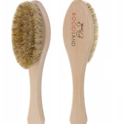 Drevená kefa s pevným prírodným vlasom