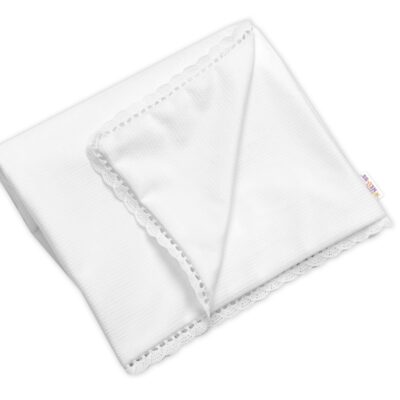 Luxusná detská deka Velvet, obojstranná s čipkovým lemovaním, 100 x 75 cm - biela