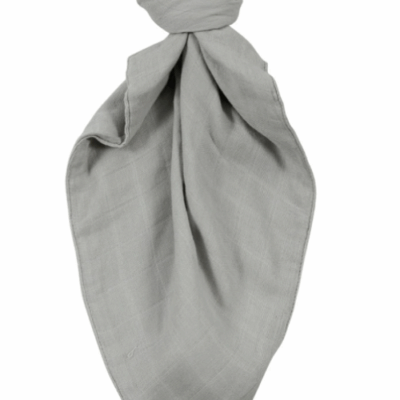 Minene: Silikónové hryzátko s príťulníčkom (sivé)