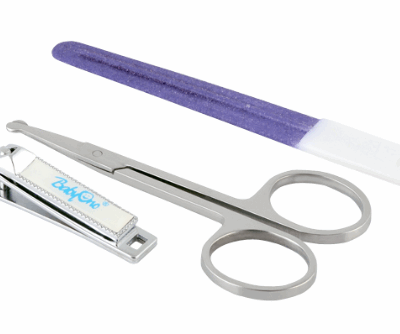 Trojdielne manikúra