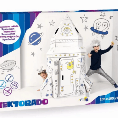 Veľká kartónová vesmírna raketa